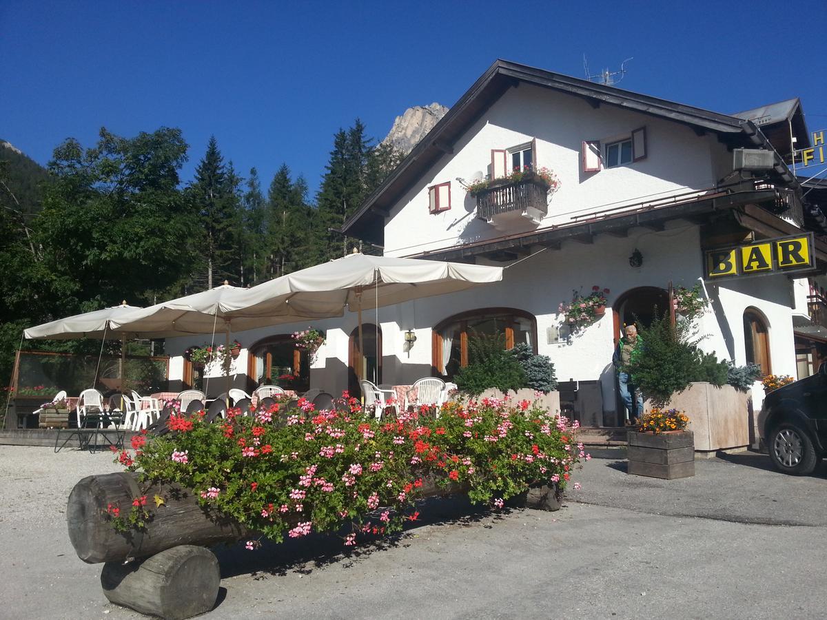 Hotel Fiames Cortina dʼAmpezzo Dış mekan fotoğraf