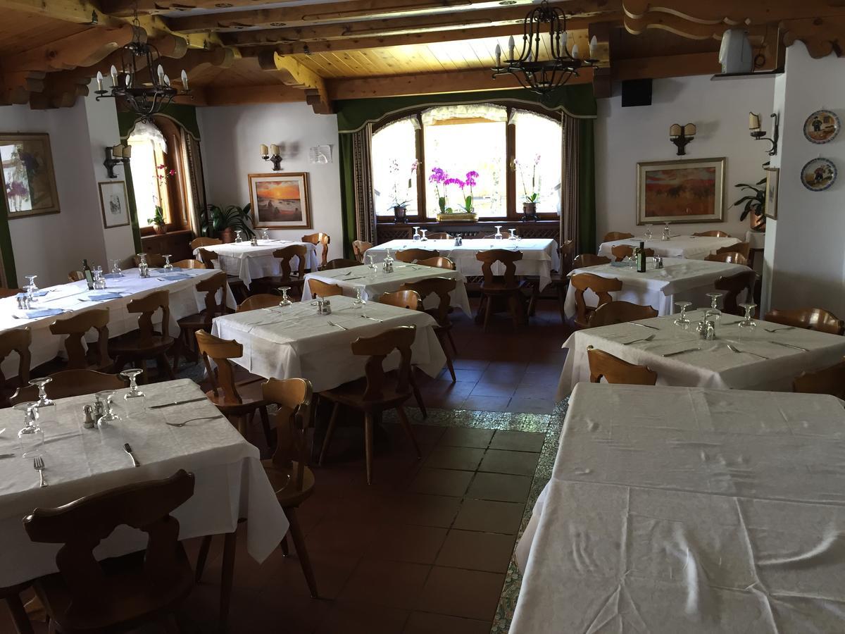 Hotel Fiames Cortina dʼAmpezzo Dış mekan fotoğraf