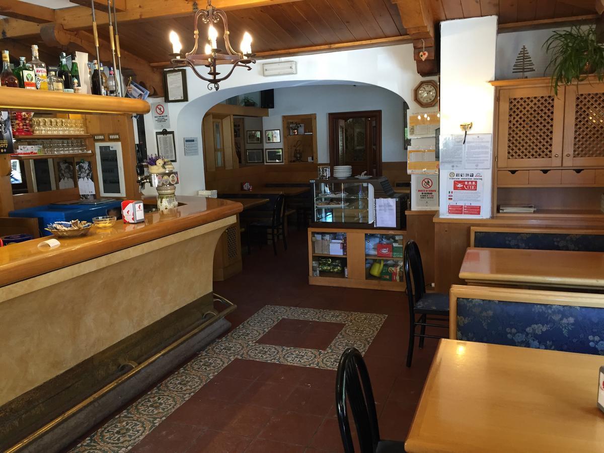 Hotel Fiames Cortina dʼAmpezzo Dış mekan fotoğraf