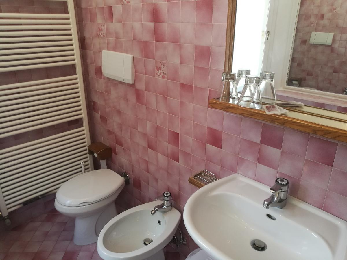 Hotel Fiames Cortina dʼAmpezzo Dış mekan fotoğraf