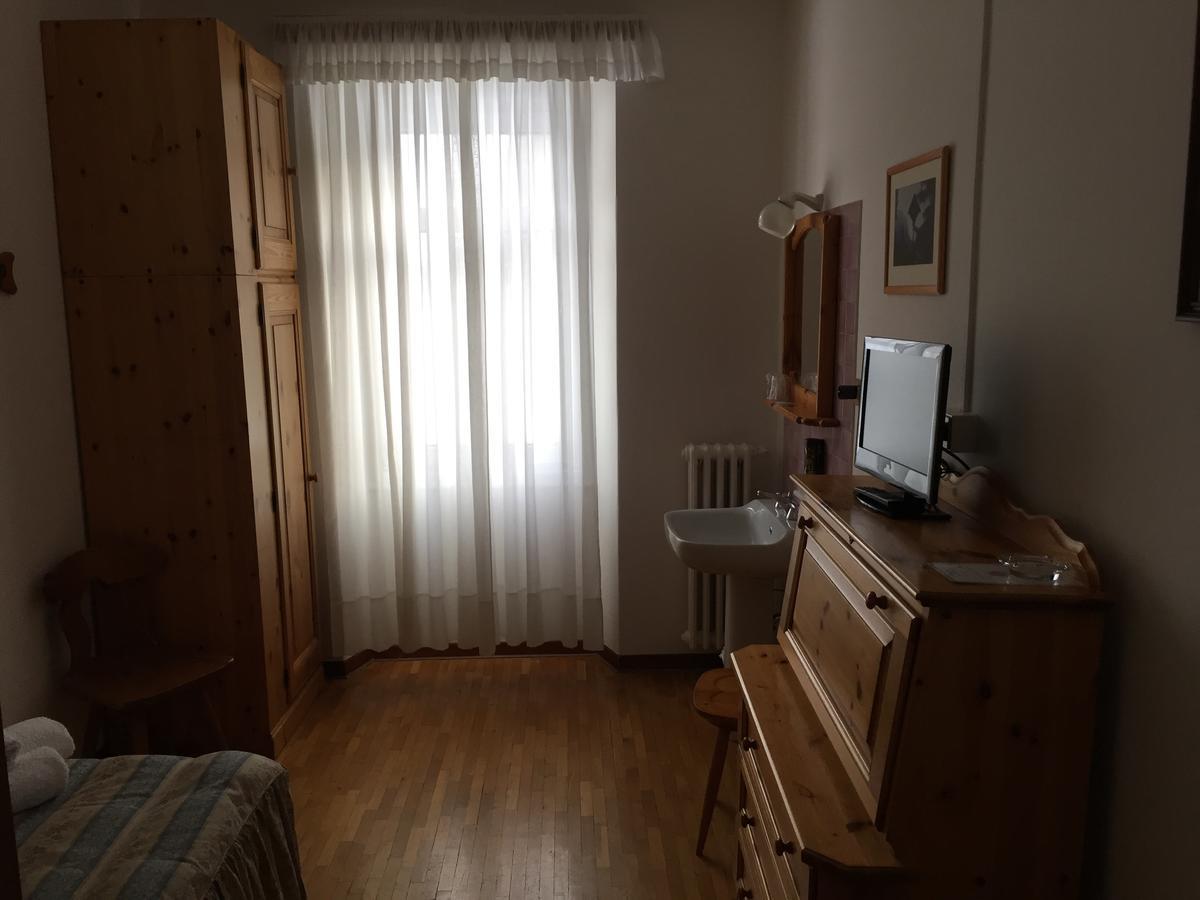 Hotel Fiames Cortina dʼAmpezzo Dış mekan fotoğraf
