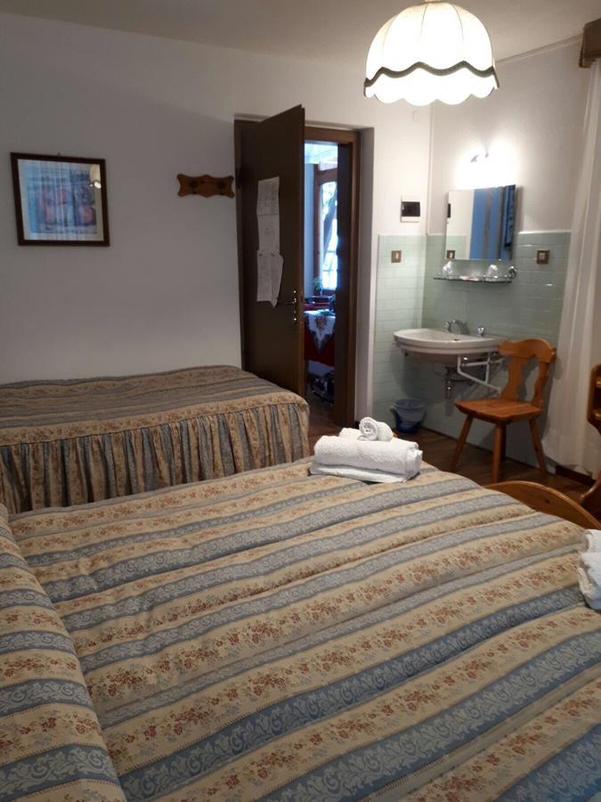 Hotel Fiames Cortina dʼAmpezzo Dış mekan fotoğraf